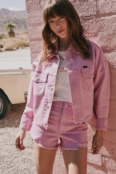 La armon&iacute;a del color en la ropa de Wrangler Espa&ntilde;a: una experiencia desde el ojo de un experto en color