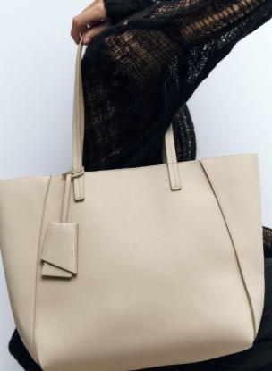 Mi Experiencia con las Zara Bolsas de Viaje: Comodidad y Funcionalidad en el D&iacute;a a D&iacute;a
